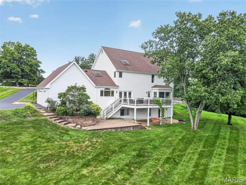 16801 Kehrsdale Drive, Chesterfield, MO 63005 — listing photo 75 of 89