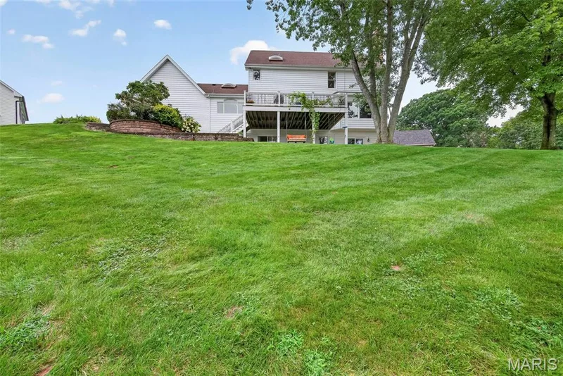 16801 Kehrsdale Drive, Chesterfield, MO 63005 — listing photo 77 of 89