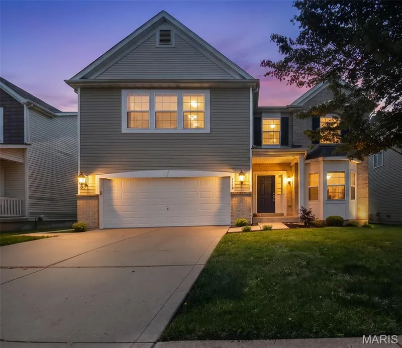 1718 Briarmanor Drive, Lake St. Louis, MO — listing photo 1
