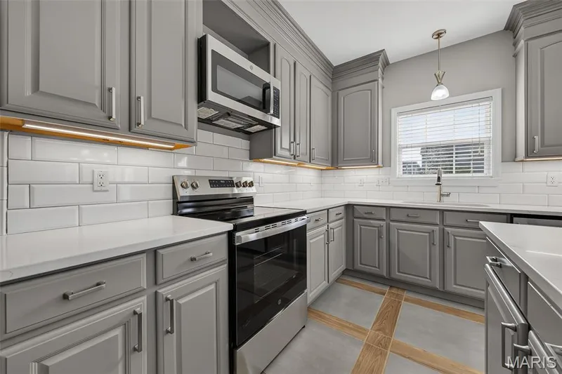 1718 Briarmanor Drive, Lake St. Louis, MO 63367 — listing photo 17 of 54
