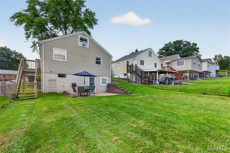 1015 S 6th Street, St Charles, MO 63301 — listing photo 29 of 35