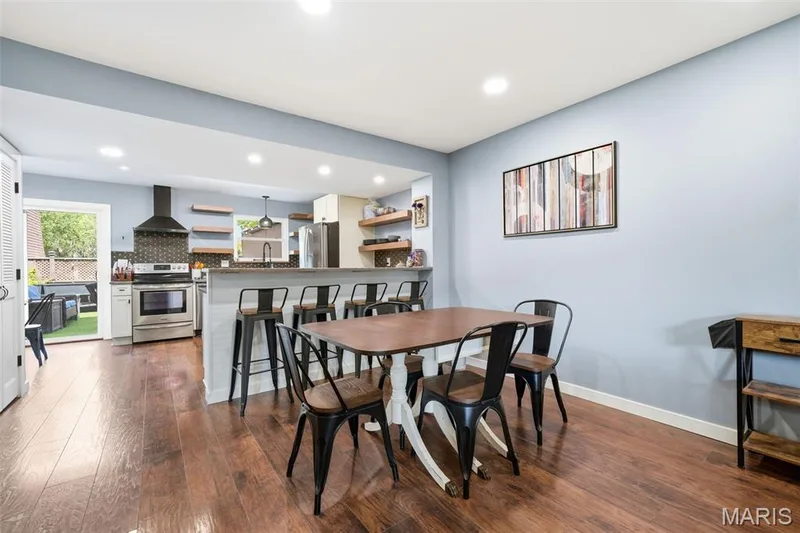 13473 Coliseum Drive, Chesterfield, MO 63017 — listing photo 6 of 32