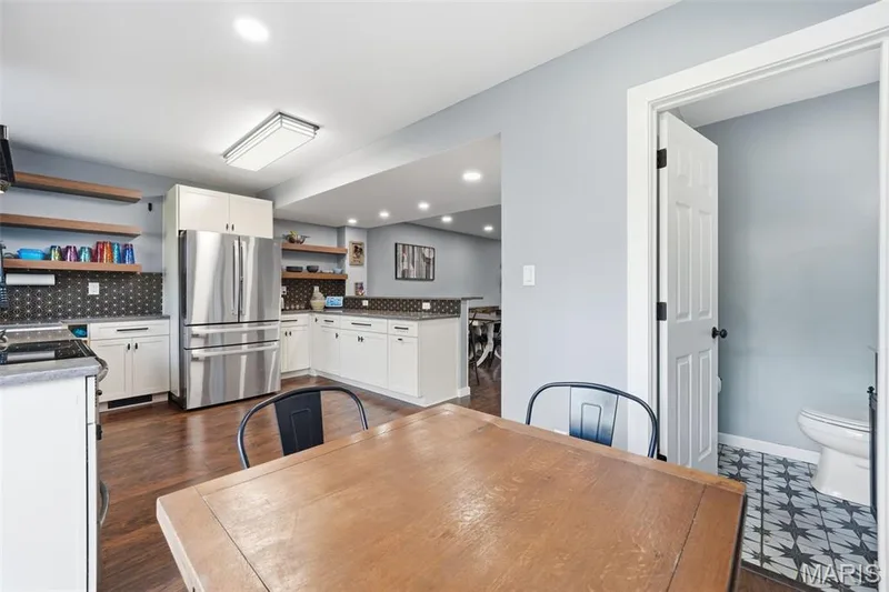 13473 Coliseum Drive, Chesterfield, MO 63017 — listing photo 12 of 32