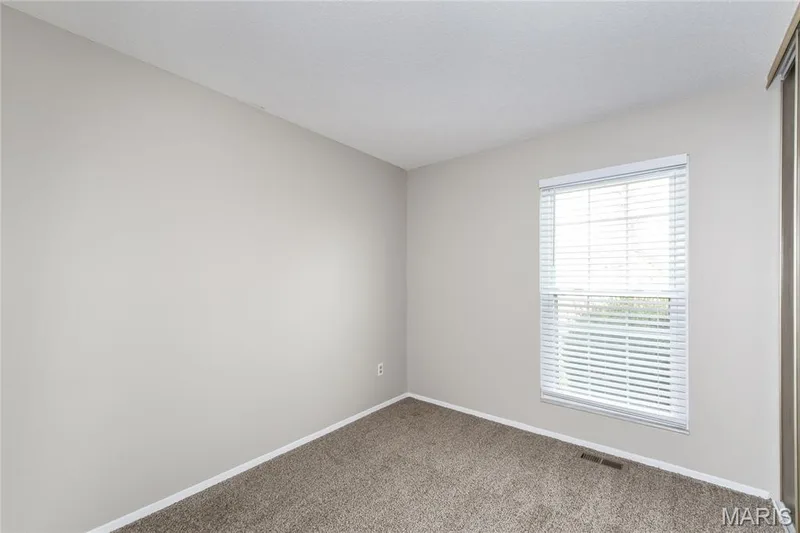 31 Four Winds Drive, St Peters, MO 63376 — listing photo 9 of 14