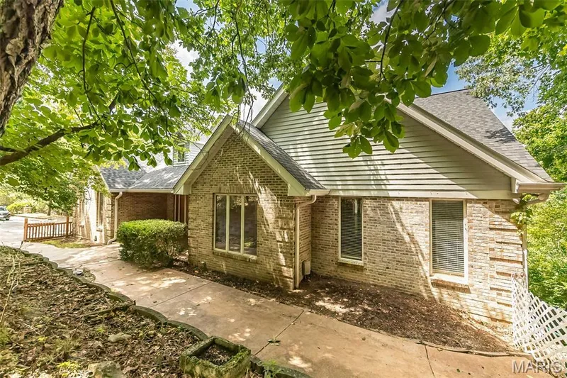 1423 Wills Hollow Road, Wildwood, MO 63038 — listing photo 5 of 67