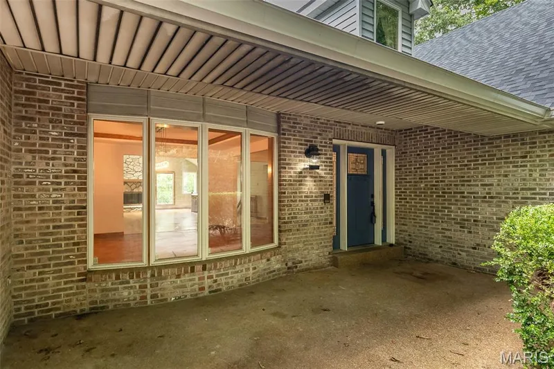 1423 Wills Hollow Road, Wildwood, MO 63038 — listing photo 6 of 67