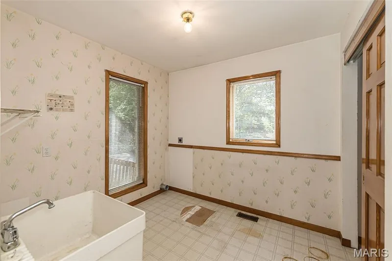 1423 Wills Hollow Road, Wildwood, MO 63038 — listing photo 30 of 67