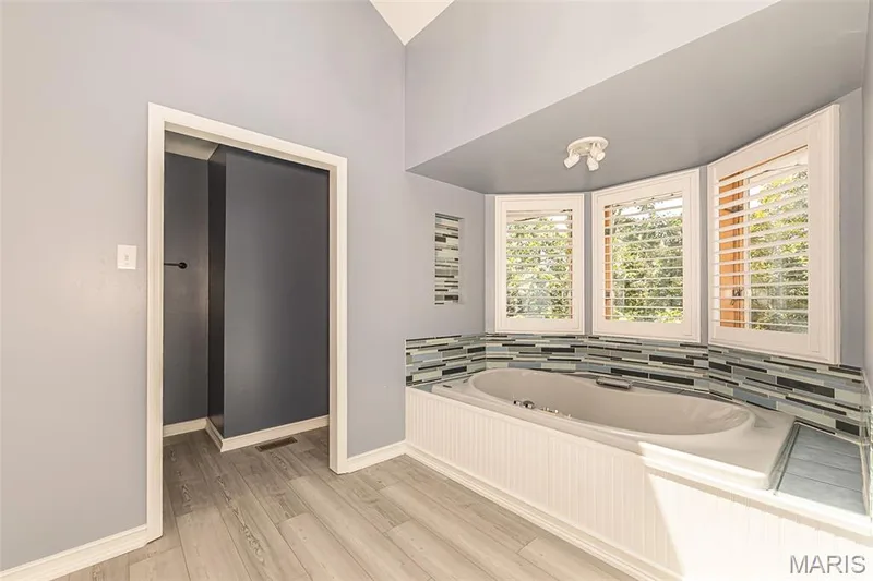 1423 Wills Hollow Road, Wildwood, MO 63038 — listing photo 37 of 67