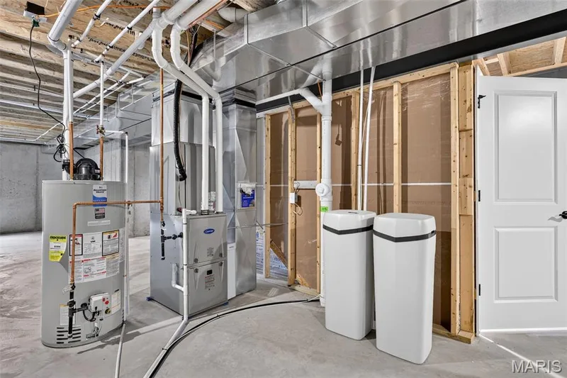 Water softener system — 204 Randlin Drive, Lake St. Louis, MO 63367