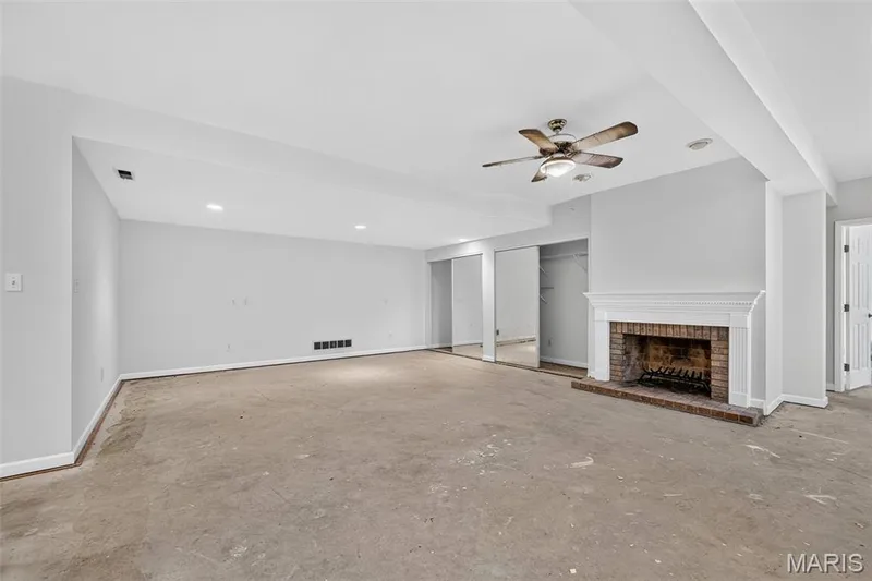 2223 Twin Estates Circle, Chesterfield, MO 63017 — listing photo 32 of 43