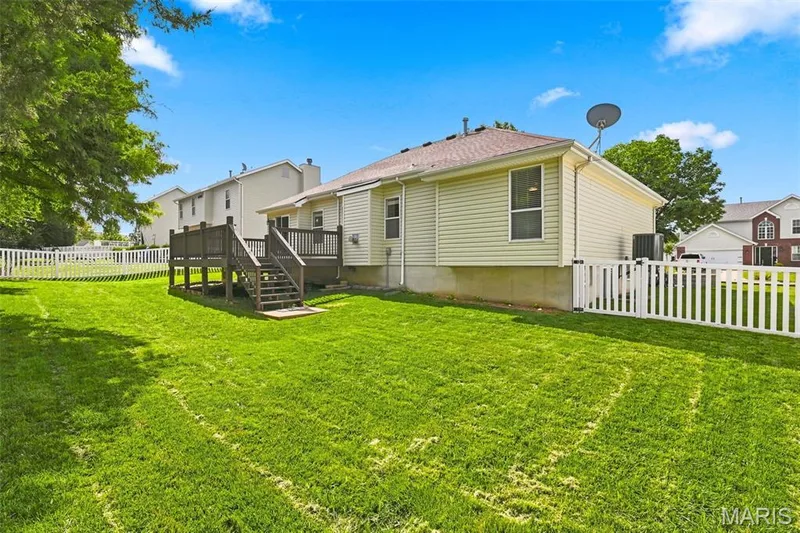 341 Falcon Hill Drive, O'Fallon, MO 63368 — listing photo 29 of 35