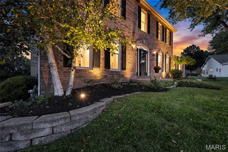 15525 Windsor Ridge Court, Chesterfield, MO 63017 — listing photo 8 of 84