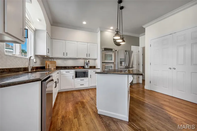15525 Windsor Ridge Court, Chesterfield, MO 63017 — listing photo 29 of 84