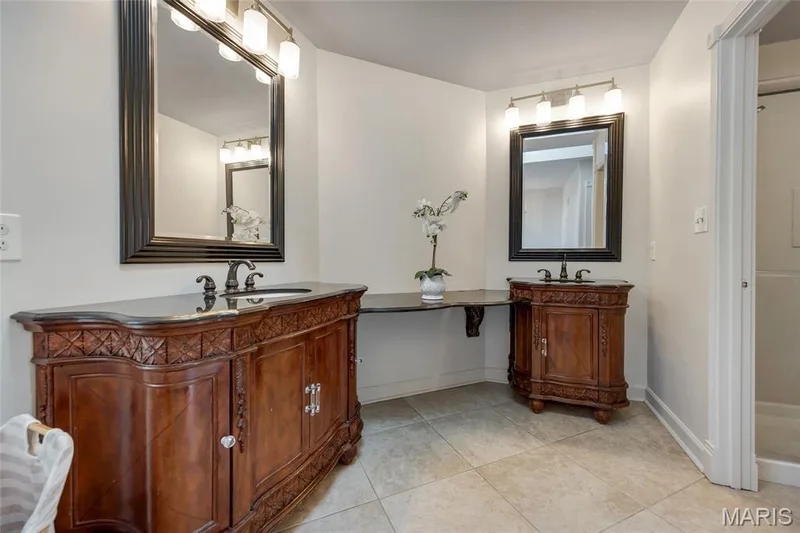 15525 Windsor Ridge Court, Chesterfield, MO 63017 — listing photo 41 of 84