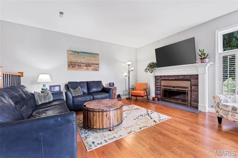 1610 Lake Knoll Drive #1N, Lake St. Louis, MO 63367 — listing photo 11 of 44