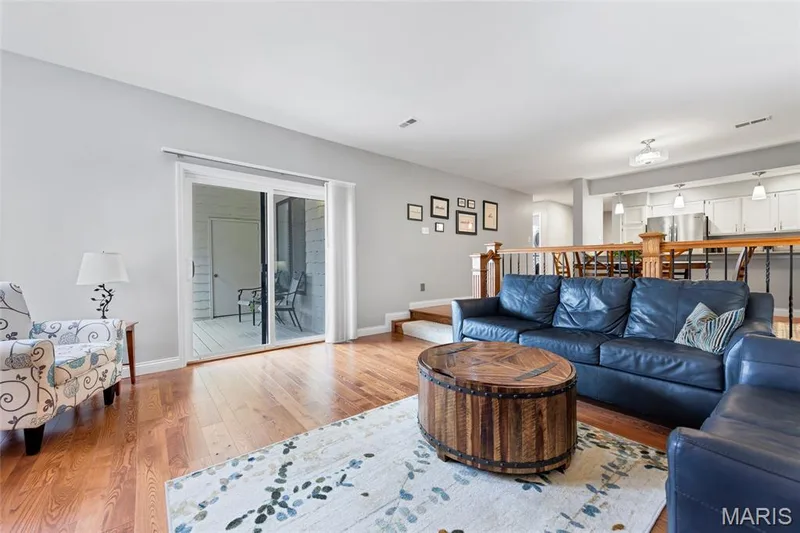 1610 Lake Knoll Drive #1N, Lake St. Louis, MO 63367 — listing photo 13 of 44