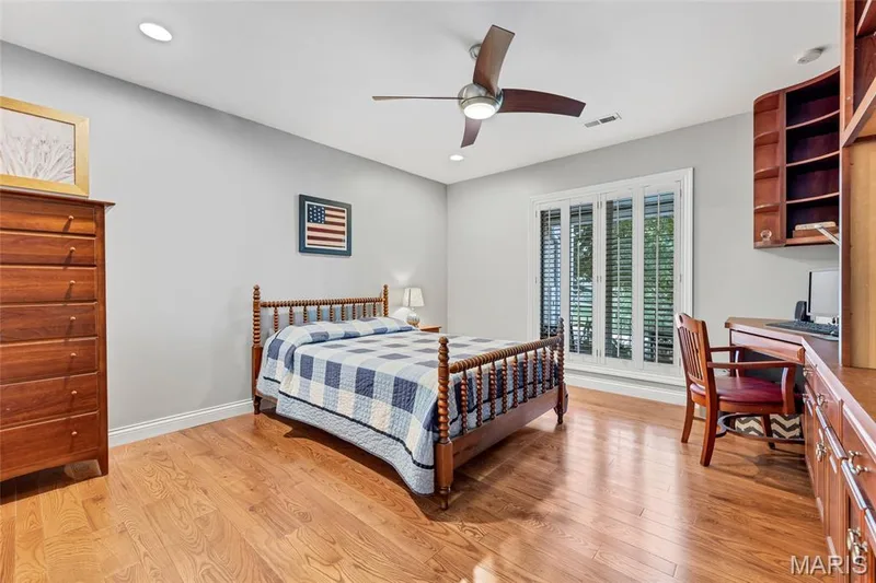 1610 Lake Knoll Drive #1N, Lake St. Louis, MO 63367 — listing photo 19 of 44