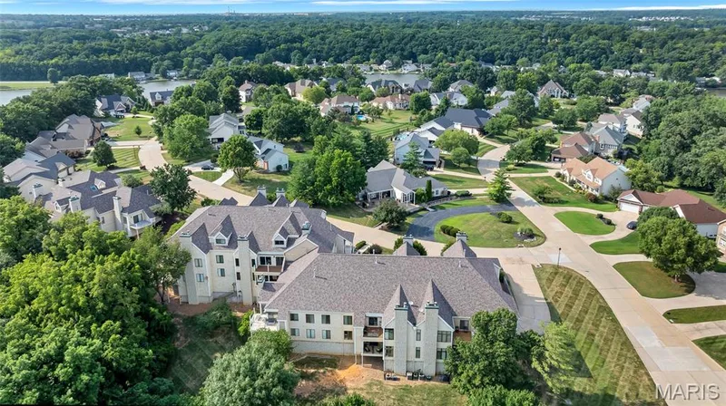 1610 Lake Knoll Drive #1N, Lake St. Louis, MO 63367 — listing photo 32 of 44