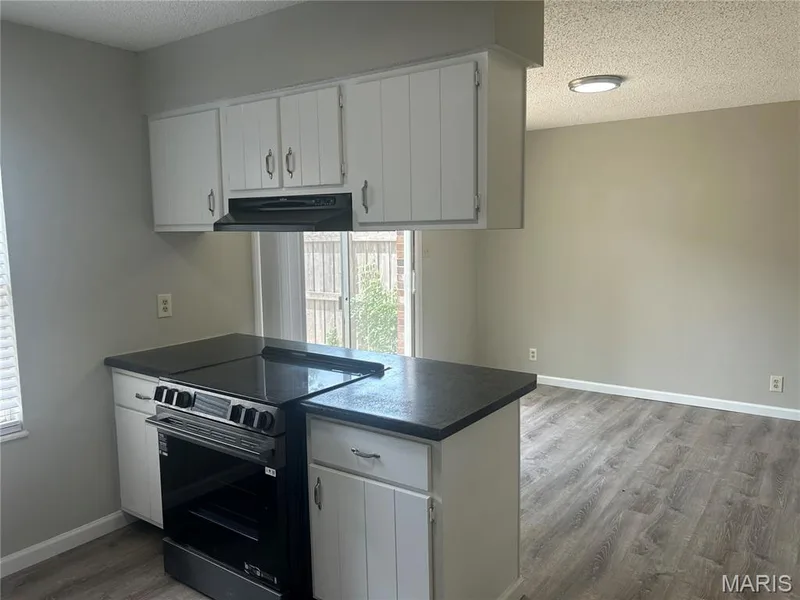 47 Park Charles Boulevard #C, St Peters, MO 63376 — listing photo 9 of 18