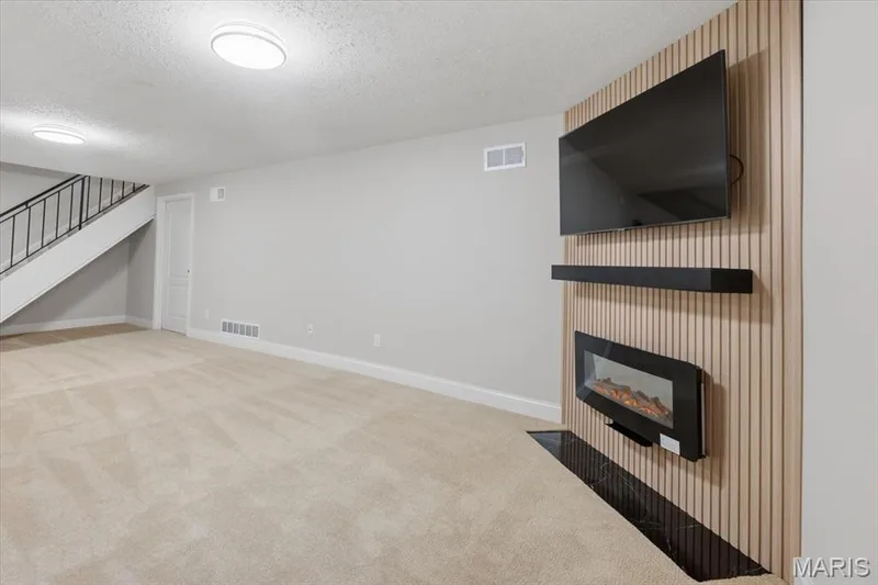 2174 Bantry Court, Chesterfield, MO 63017 — listing photo 18 of 24