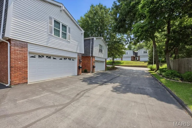 2174 Bantry Court, Chesterfield, MO 63017 — listing photo 23 of 24