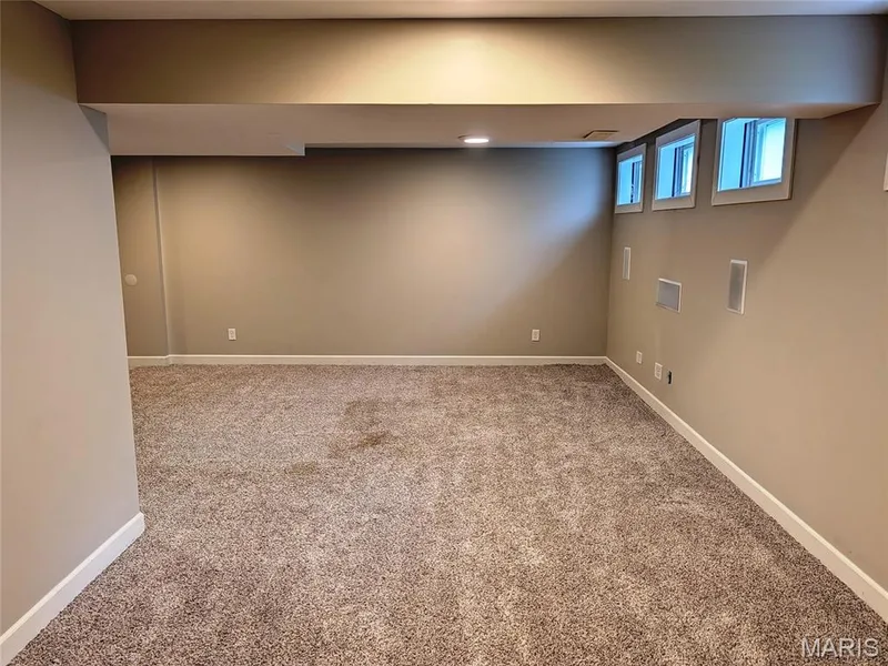 905 Lands End Circle, St Charles, MO 63304 — listing photo 28 of 32
