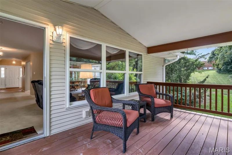 811 Brae Court, Chesterfield, MO 63017 — listing photo 20 of 63