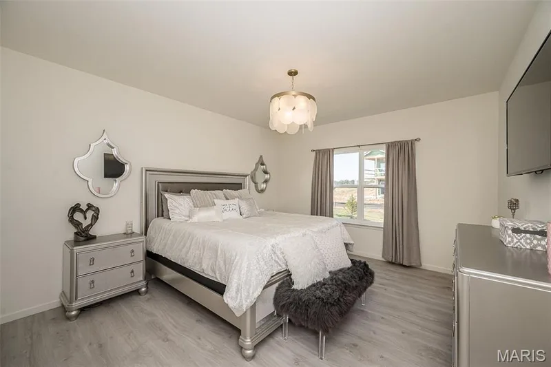 111 columbia meadows, O'Fallon, MO 63366 — listing photo 15 of 24