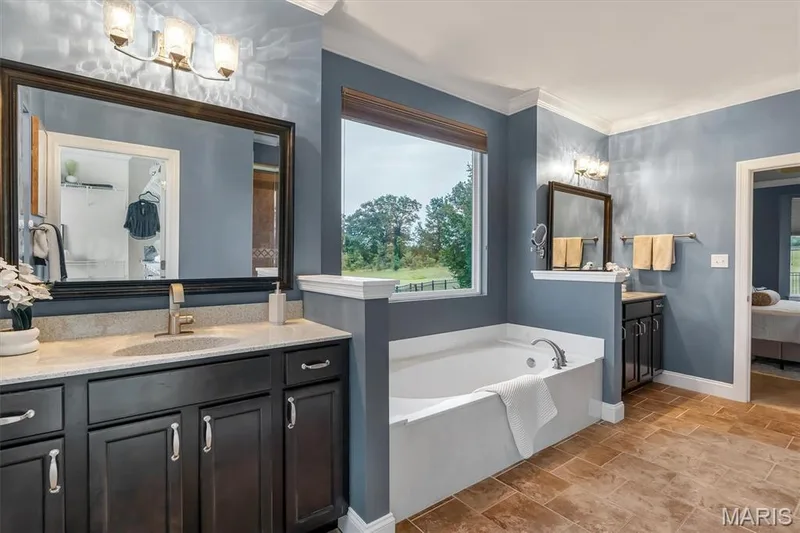 Both Sinks/Tub and Picture Window — 11090 Stonebridge Lane, Wentzville, MO 63385