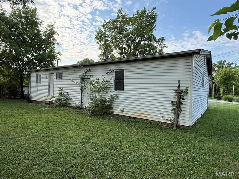 4105 Faredale Lane, St Charles, MO 63304 — listing photo 19 of 20