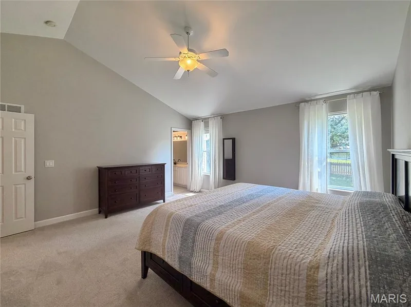 240 Cherrywood Parc Drive, O'Fallon, MO 63368 — listing photo 16 of 22