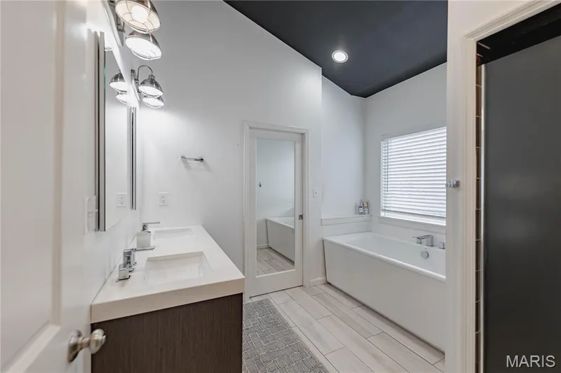 primary bathroom — 11 Orchard Trace Lane, Wildwood, MO 63040