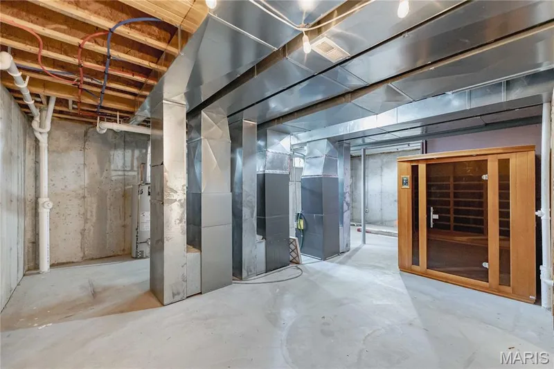 Newer triple zoned hvac and sauna — 11 Orchard Trace Lane, Wildwood, MO 63040