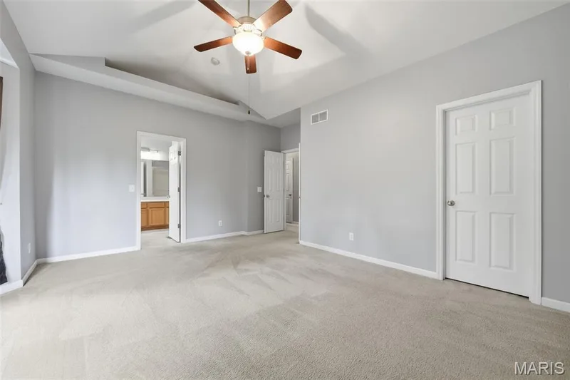 420 Bittersweet Drive, O'Fallon, MO 63366 — listing photo 9 of 25