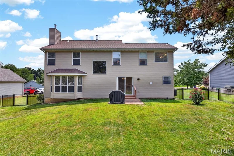 2052 Peine Forest Drive, Wentzville, MO 63385 — listing photo 25 of 29