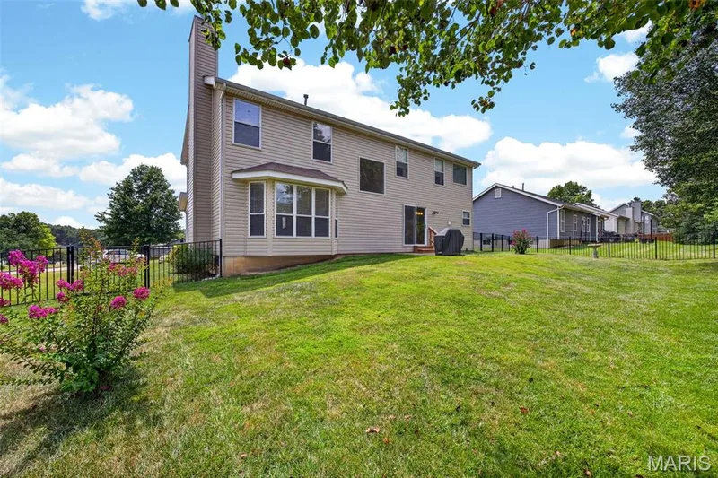 2052 Peine Forest Drive, Wentzville, MO 63385 — listing photo 26 of 29