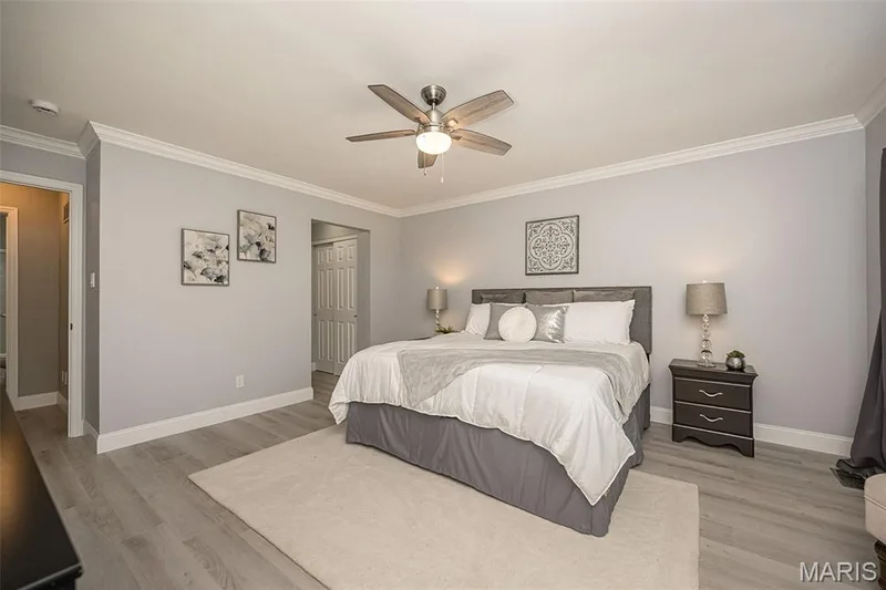 842 Braefield Court, Chesterfield, MO 63017 — listing photo 15 of 30