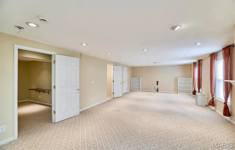 1516 Hibernation Hollow, Wentzville, MO 63385 — listing photo 25 of 40