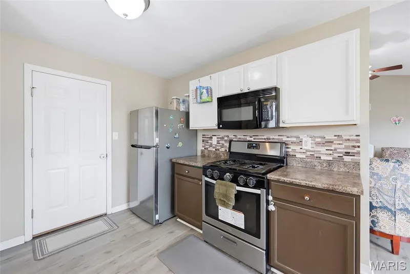 212 Limerick Avenue, Wentzville, MO 63385 — listing photo 17 of 41