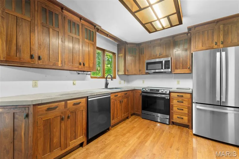 2 Pear Tree Court, St Peters, MO 63376 — listing photo 8 of 37