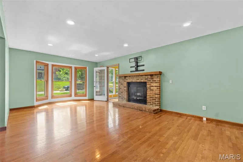 2 Pear Tree Court, St Peters, MO 63376 — listing photo 10 of 37