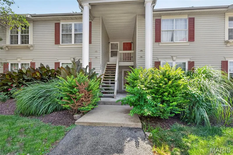 Second Floor Condo on the Left Side — 1044 Sugar Creek Court #5, St Peters, MO 63376