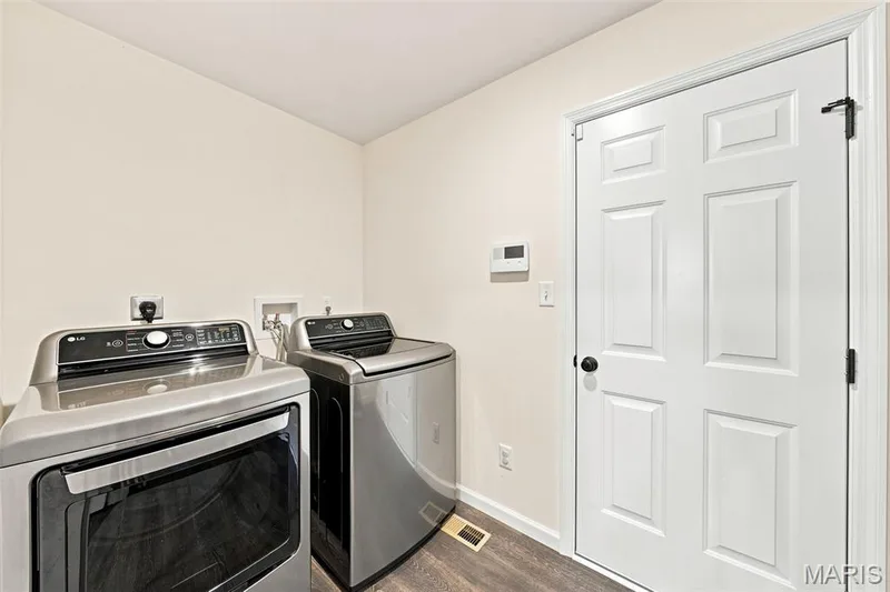 902 Palisades Circle, St Charles, MO 63301 — listing photo 23 of 28