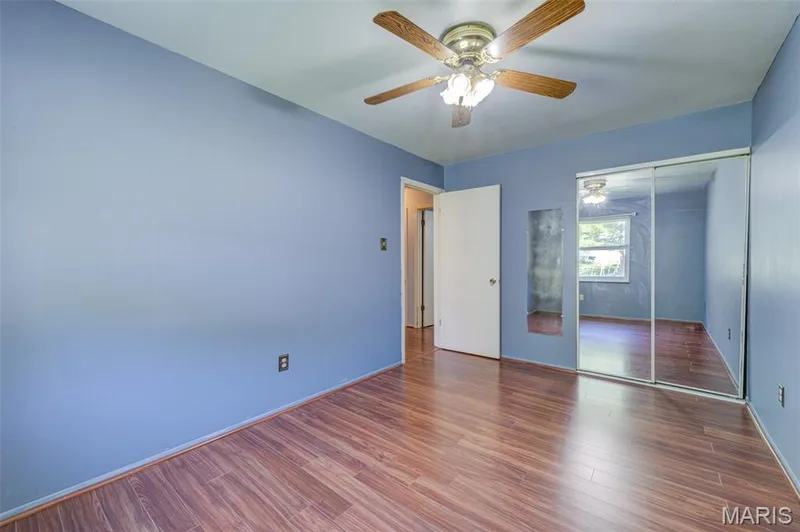 The front corner bedroom - all bedrooms have ceiling fans. — 3357 Glendale Avenue, St Charles, MO 63301