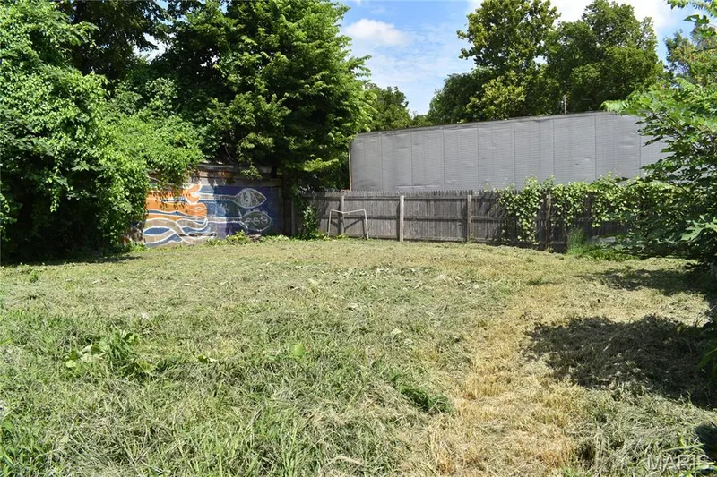 302 Barthel Avenue, St Charles, MO 63301 — listing photo 14 of 14