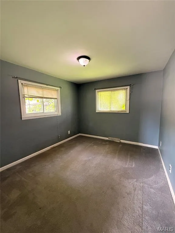 302 Barthel Avenue, St Charles, MO 63301 — listing photo 9 of 14