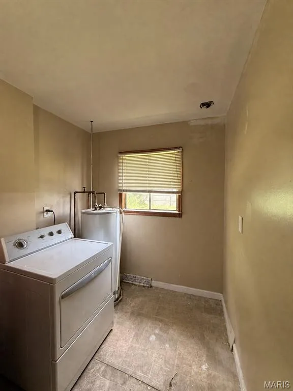 302 Barthel Avenue, St Charles, MO 63301 — listing photo 12 of 14