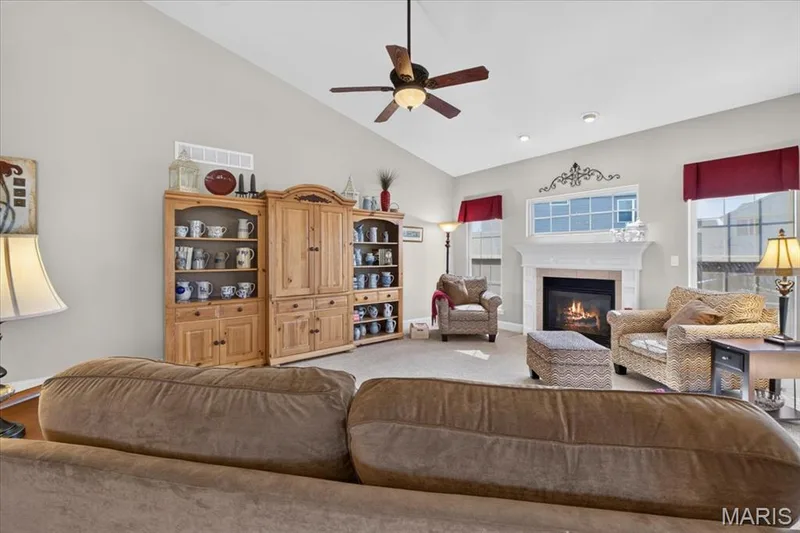 713 Bellingrath Gardens Court, Wentzville, MO 63385 — listing photo 18 of 80
