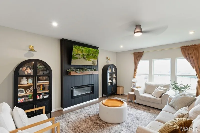 150 Bell Boulevard, Wentzville, MO 63385 — listing photo 10 of 32
