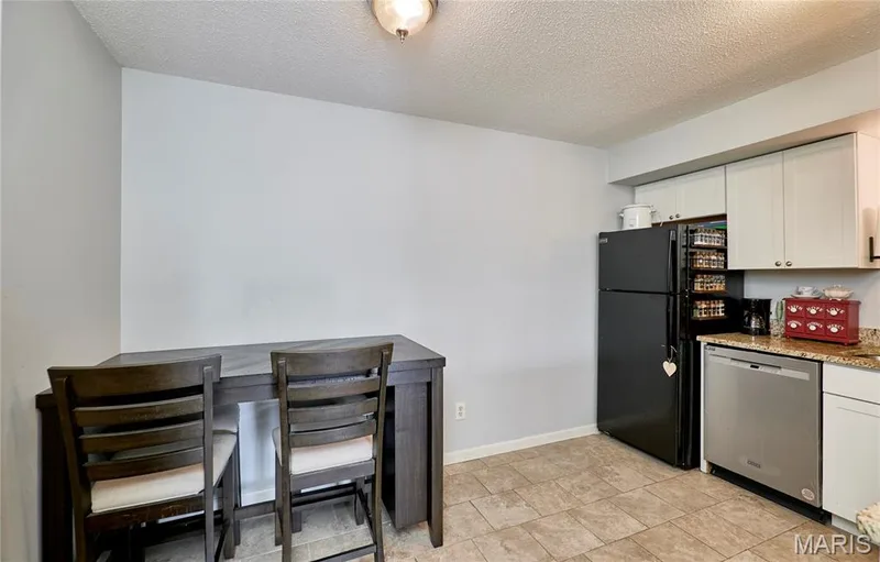1626 Summergate Parkway #E, St Peters, MO 63303 — listing photo 10 of 30